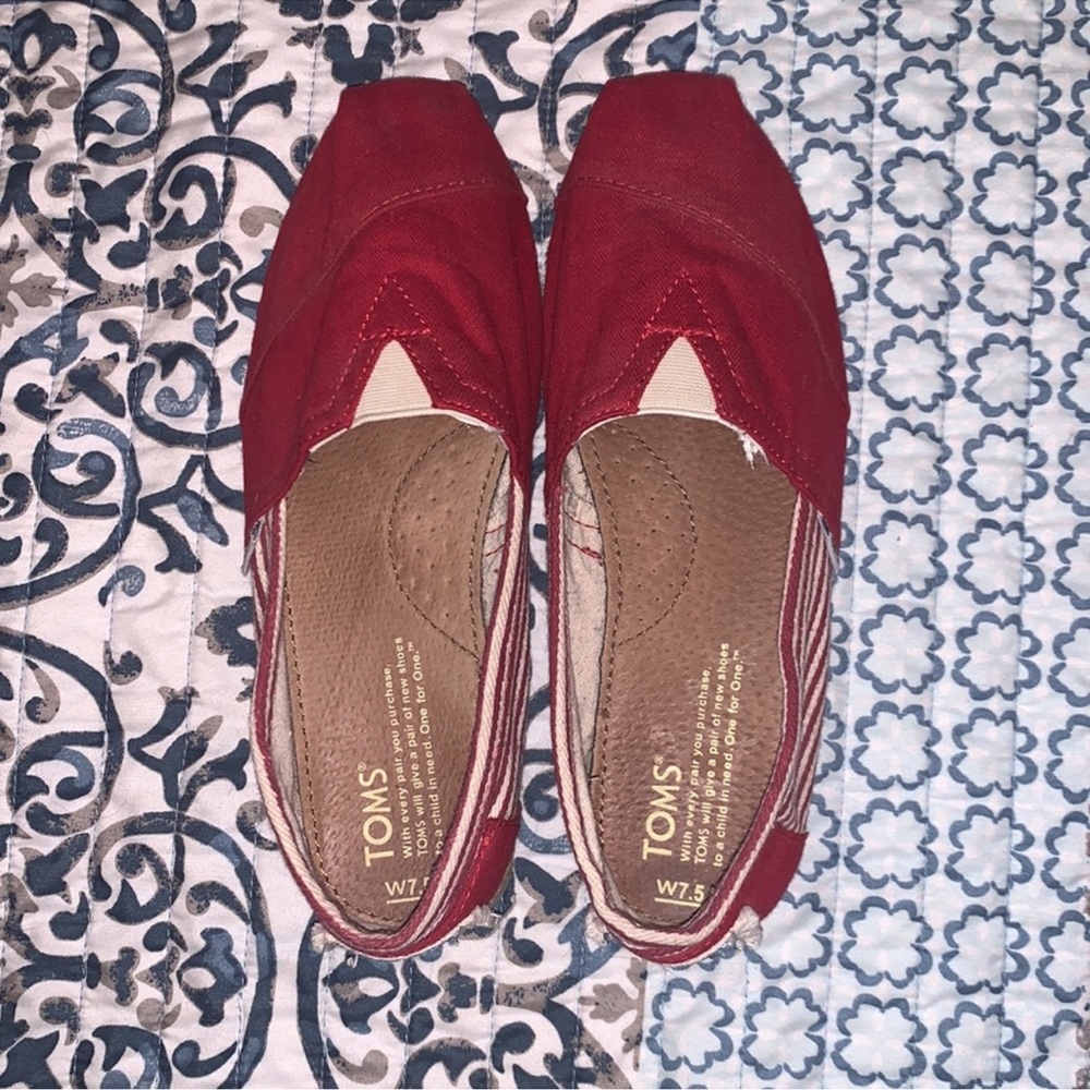 Toms Classic Canvas Women’s Shoes
